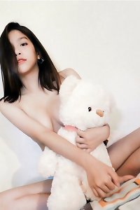 Thai cute bare 23
